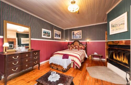 Pointe-au-Pic Bed & Breakfast | Auberge la Romance