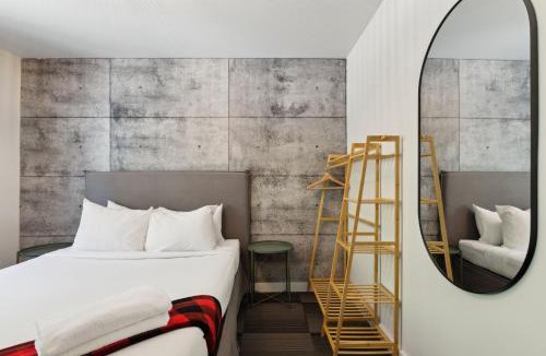 Mont-Tremblant Hostel | Auberge Manitonga