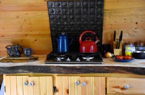 Algoma District Cabin | Backcountry Cabin: Hike & Paddle in to Paradise!