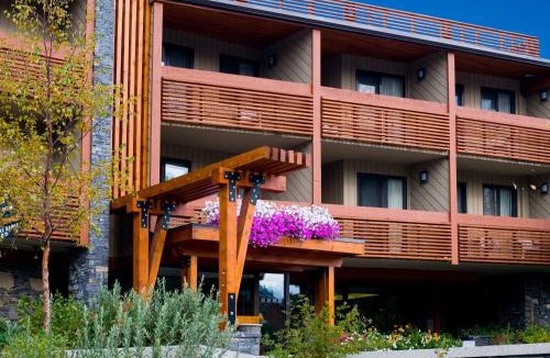 Banff Hotel | Banff Aspen Lodge