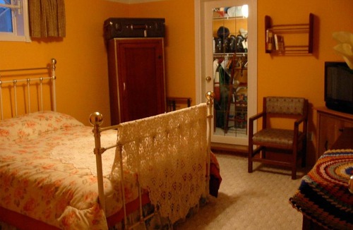 Banff Trail House | Banff Trail Guest House