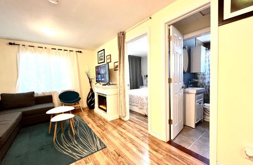 Old Town Historic District Apartment | Barker house-Sweet home
