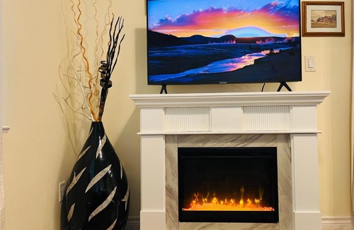 Old Town Historic District Apartment | Barker house-Sweet home