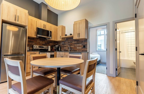 Revelstoke Hotel | Basecamp Suites Revelstoke