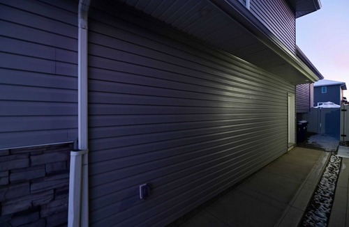 Saskatoon House | Basement Suite in Brighton
