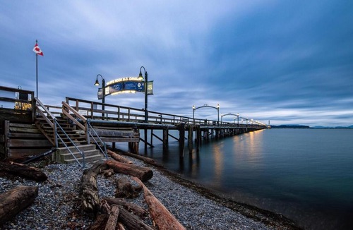 White Rock Apartment | Beach Breeze White Rock