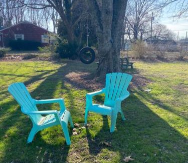 Berlin House | BEACH HAVEN Dog friendly farmette Great for 2 couples
