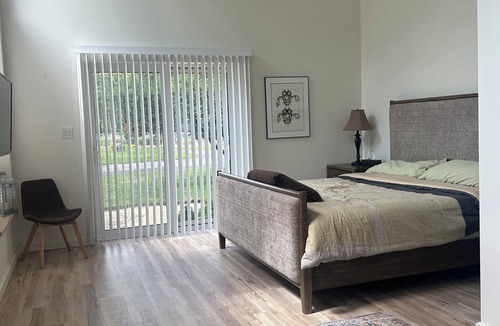 Cooks Creek House | Beautiful 7 Bedroom Home w/AC