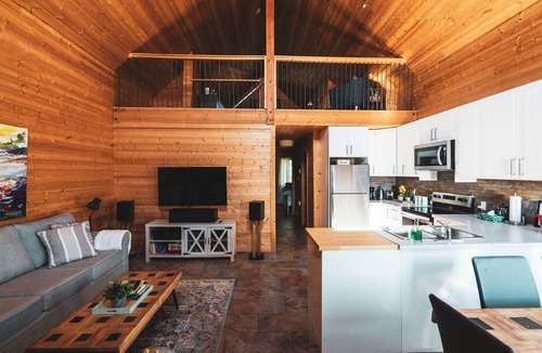 Beaver Mines Cabin | Beautiful Cabin in the Mountains