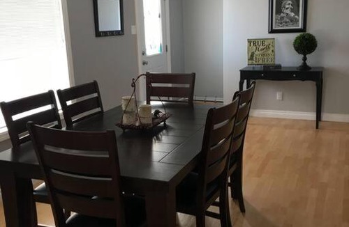 Cardston House | Beautiful Cardston Home main floor