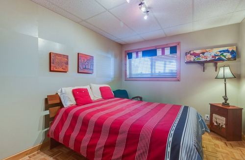 Knowlton House | Beautiful cottage on Brome Lake, 3 bdr, 2xbtr, 3Ter, pedalo Kayak (CITQ302383)
