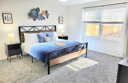 Greenbrier East House | Beautiful home in Chesapeake