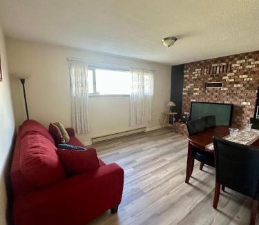 Kitimat House | Beautiful home near City centre!