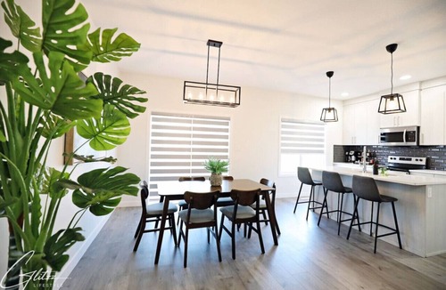 Southwest Edmonton House | Beautiful Home With 4 King Beds|Airport|Disney+
