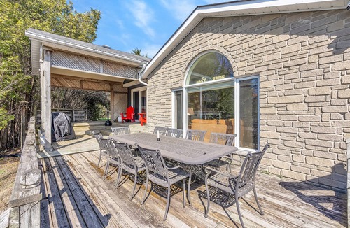 Glen Huron Cottage | Beautiful Lakeside Cottage w/Sauna