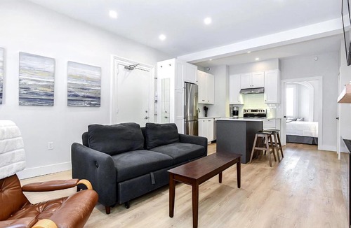 South End Apartment | Beautiful South End Apartment - Includes parking!