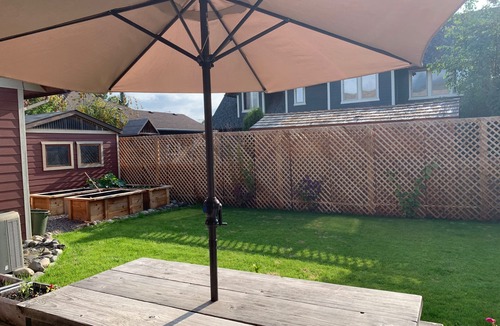 Smithers House | Beautiful Spacious 4 Bedroom Home, Ideal for Fishing and Outdoor Enthusiasts.