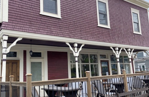 Mahone Bay Apartment | Beautiful spot! Located in central Downtown area. Close to restaurants +shopping