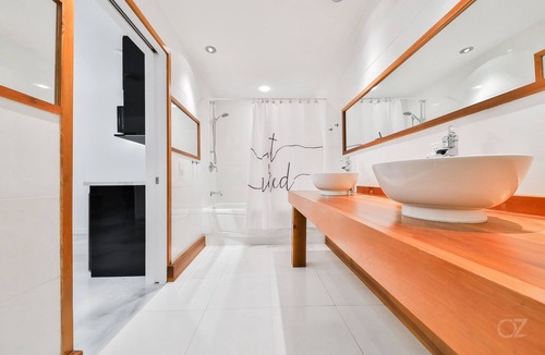 Saint Come Ski Chalet | Beautiful waterfront cottage, with fireplace and spa.