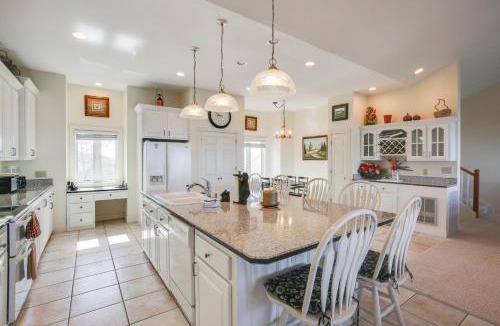 Beech Mountain House | Beech Mtn Views, Next to Ski Resort: Home w/Decks