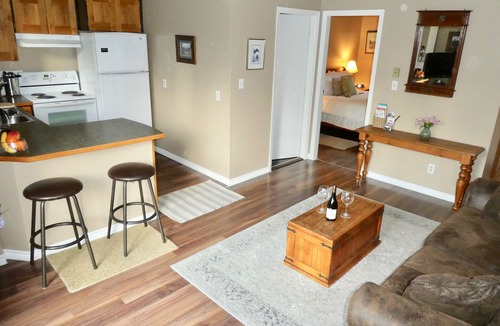 Alpine Meadows House | Belle Neige Suites: Whistler