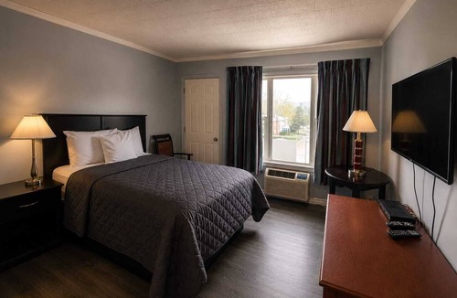 Sudbury Hotel | Belmont inn