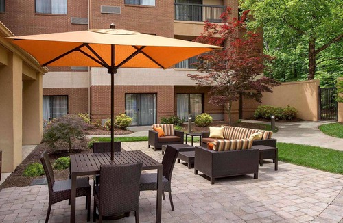 Durham Hotel | Best Value, Quality Stay! 3 Pleasant Units, Free Parking, Pool, Pets Allowed