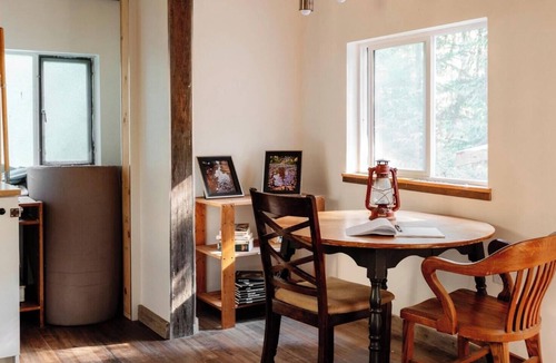 Central Kootenay Cabin | Best West Kootenay Off-Grid Tiny House