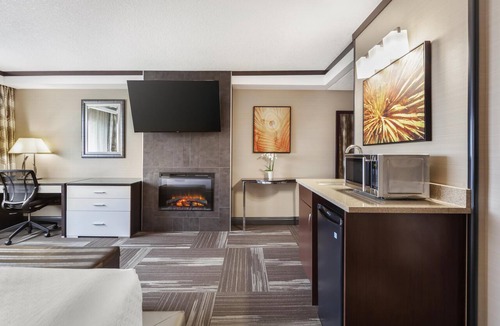 Leduc Hotel | Best Western Plus Edmonton Airport