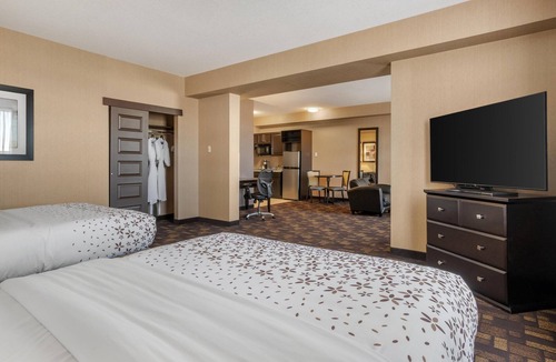 Fox Creek Hotel | Best Western Plus Fox Creek