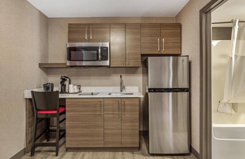 West Edmonton Hotel | Best Western Plus West Edmonton