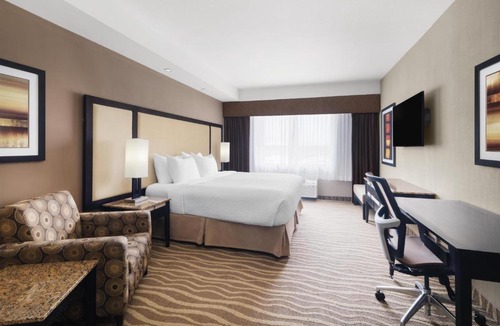Calgary Hotel | Best Western Premier Freeport Inn Calgary Airport