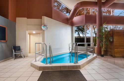St. Catharines Hotel | Best Western St Catharines Hotel & Conference Centre
