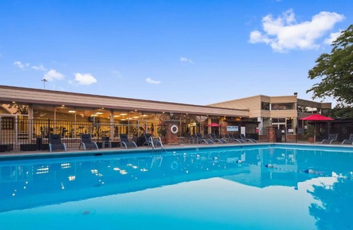 St. Catharines Hotel | Best Western St Catharines Hotel & Conference Centre