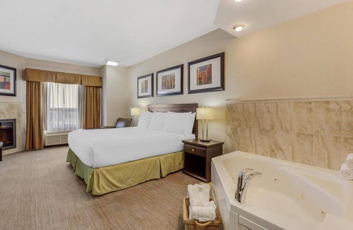Wainwright Hotel | Best Western Wainwright Inn & Suites