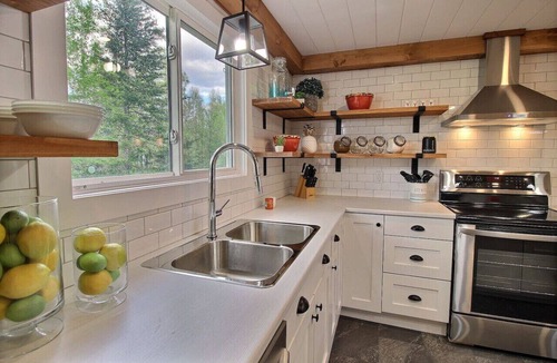 Grand Barachois House | Black Barn Family Beach House