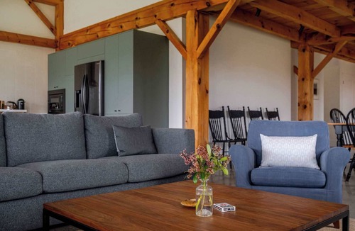 Picton House | Black Ridge Barn - Minimalist Restored Barn