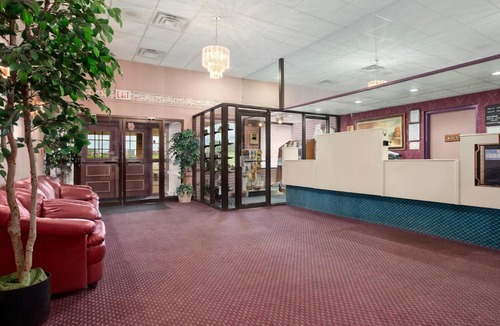 Melfort Hotel | Blue Bird Hotel