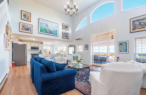 Cable Head East House | Blue Ocean Cove Beach House | Secluded 7-Acre Oceanfront