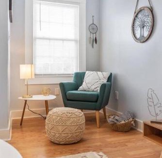 Apex House | BOHO BUNGALOW - STEPS FROM HISTORIC DOWNTOWN APEX