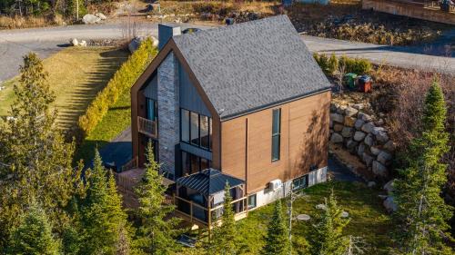 Lac-Swell Ski Chalet | Boho Vibes Cottage
