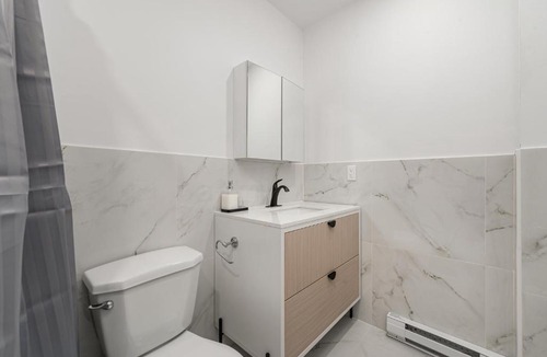 Plateau Mont Royal Hotel | Bonjour Plateau Hotel