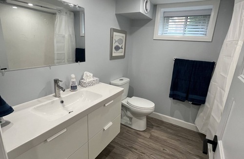 Port Elgin Apartment | BRAND NEW 2 bed/1 bath Perfect for travellers and out-of-town professionals