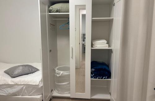 West Point Grey Apartment | Brand New 2bedroom Suite with Parking
