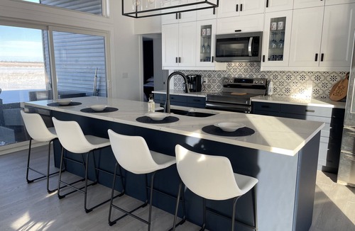 Port Howe House | Brand new 6 person ocean front bungalow