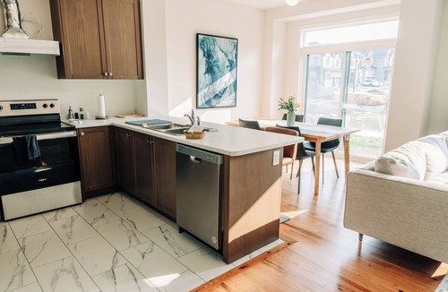 Pickering House | Brand New contemporary 4 bedroom nestled in nature