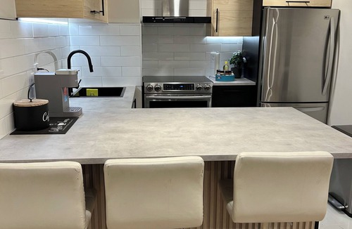 Pickering Apartment | Brand new luxurious basement studio apartment 5 minutes away from Frenchman’s