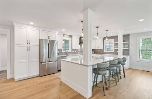 Ogunquit House | Brand New Luxury Modern Farmhouse in Downtown Ogunquit - Walk to Beach!