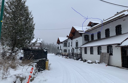 Mont-Tremblant Condo | Breathtaking lake and mountain view 2 bdrm condo