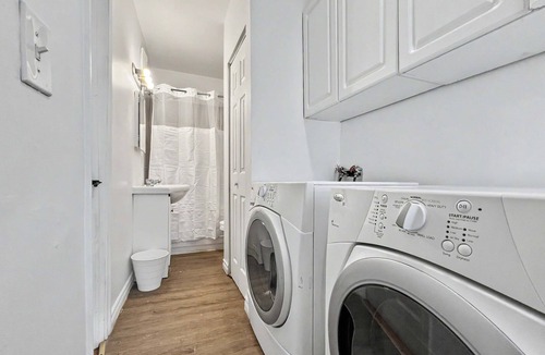 Maisonneuve Apartment | Bright 2BR near Stadium + Private Garden